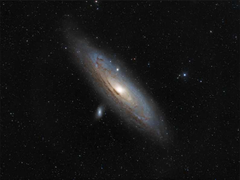 I picked M31 as the subject for another test of Optolong's L-Quad Enhance Filter.
